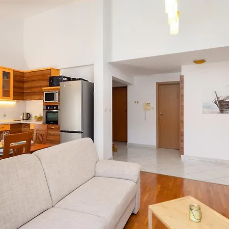 Melbourne Penthouse - Centre Makarska